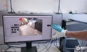 选用柔性薄膜原料，科研人员展现轻浮款VR体感手套计划